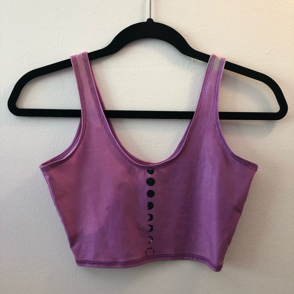Teeki crop top
